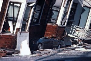 Loma Prieta earthquake of 1989: soil liquefaction