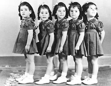 Dionne quintuplets, 1938.