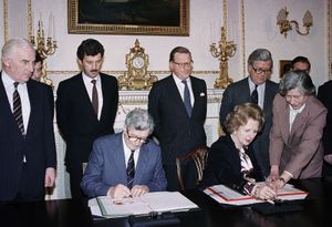 Signing of the Anglo-Irish Agreement (1985)