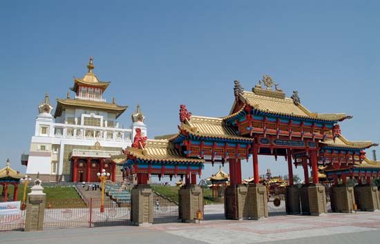 Elista: Buddhist temple