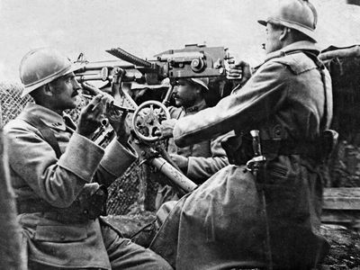 Somme; machine gun