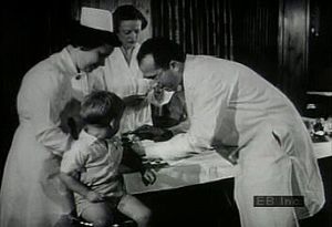Children with polio and the administration of polio vaccine