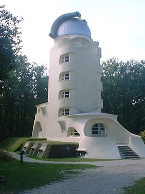 Mendelsohn, Erich: Einstein Tower