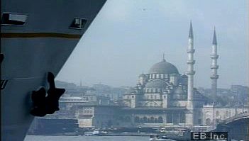 Examine how Istanbul straddles both the Europe-Asia boundary and the Bosporus strait