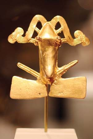 frog pendant