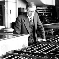 Vannevar Bush with Differential Analyzer